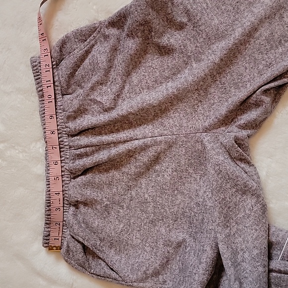 Magnolia Boutique 2 Piece Pajama Set - Picture 12 of 13